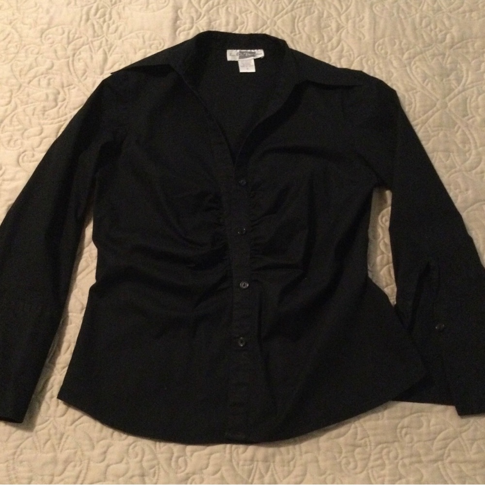 EK Design - Women's Button-Front Shirt.
